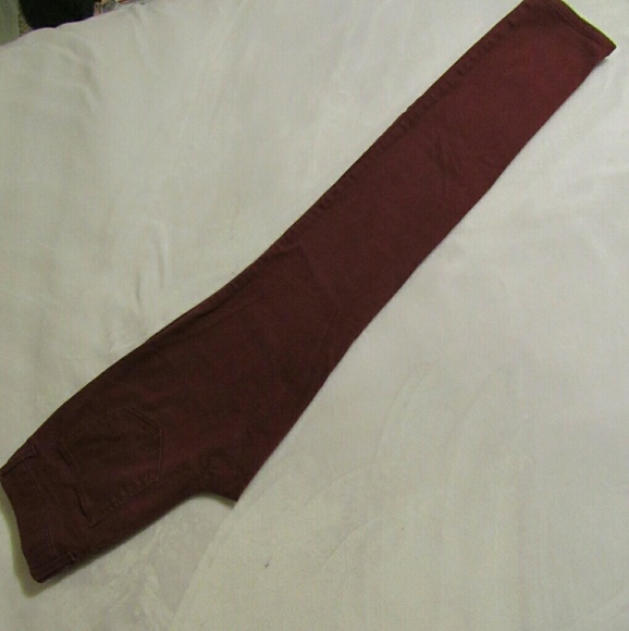 2/$10 Maroon skinny jeans size 7 - Picture 1 of 4